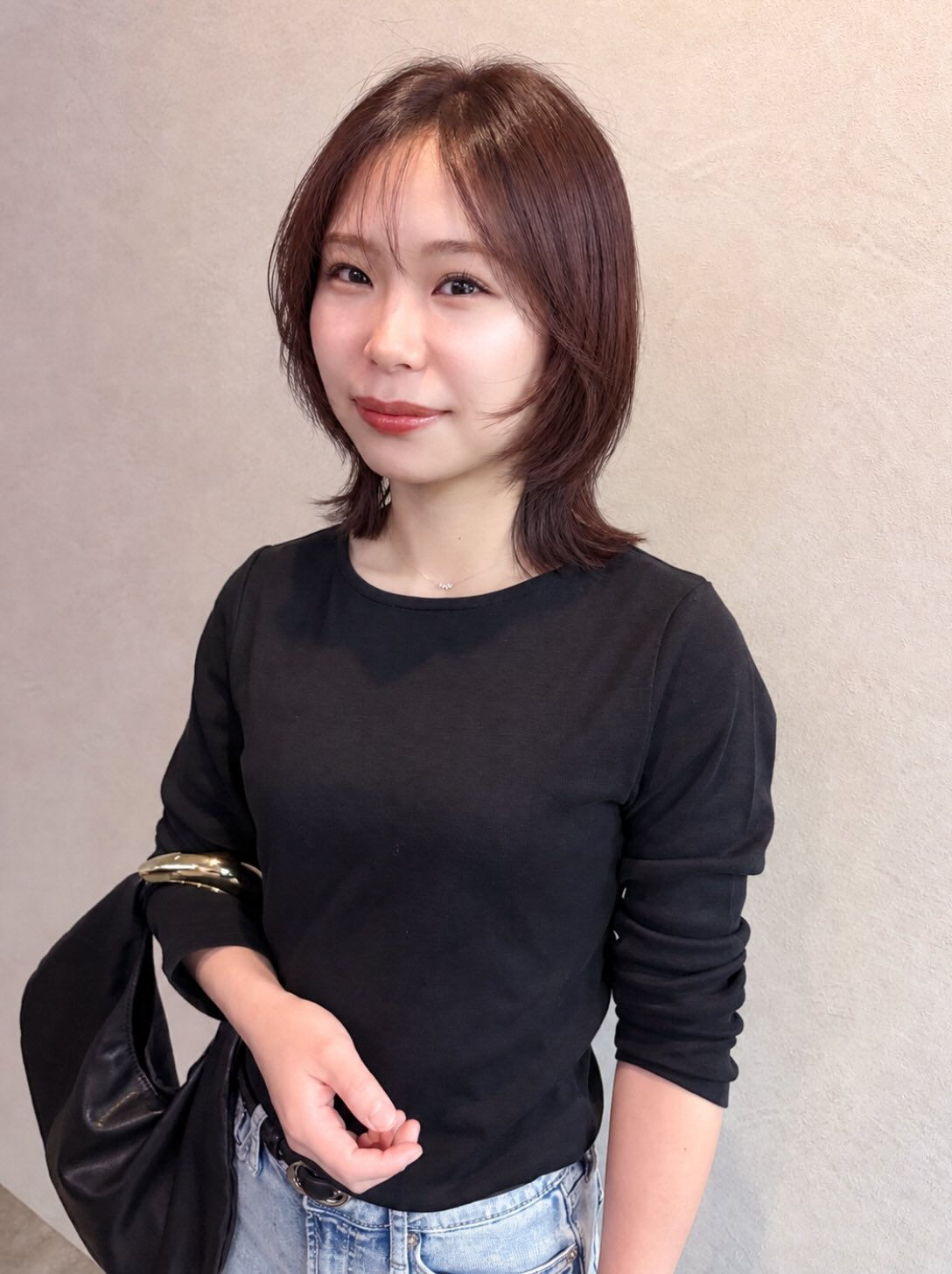 顔まわりウルフレイヤーカット 